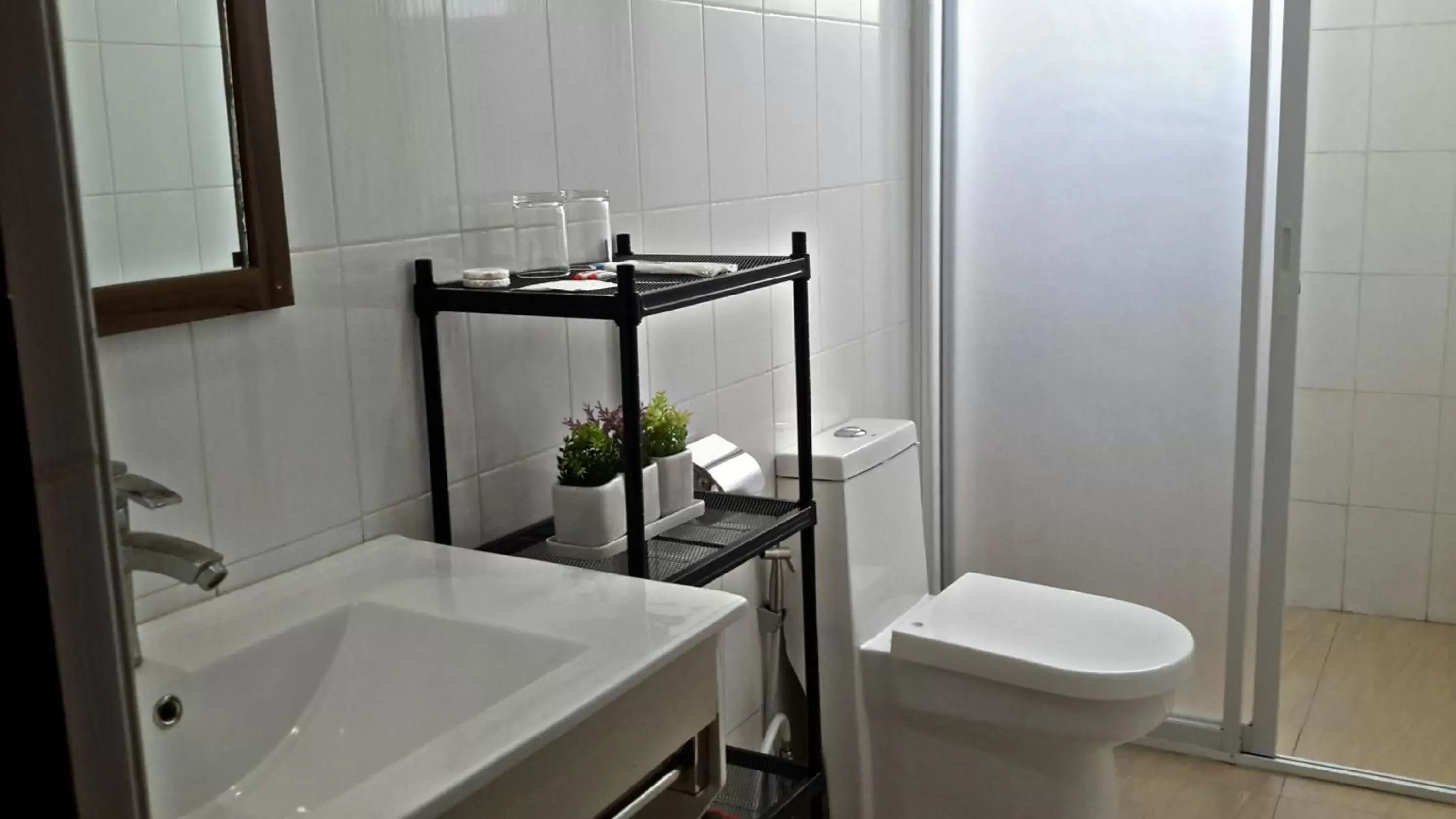 Toilet in Belian Hotel